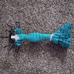 Elegant Blue/Teal Ruffled Dress Jewelry Holder